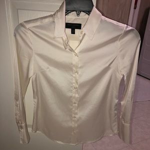 Banana republic satin button up shirt size XXS